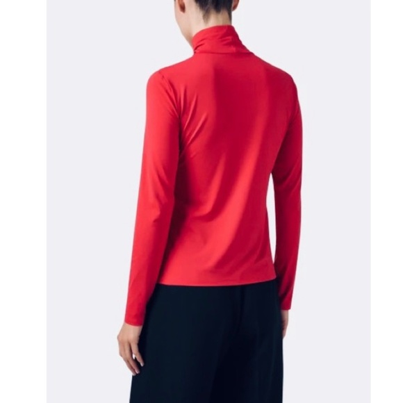 ST. JOHN Lightweight Nylon Spandex Red Mock Turtleneck Size Medium - Picture 2 of 9